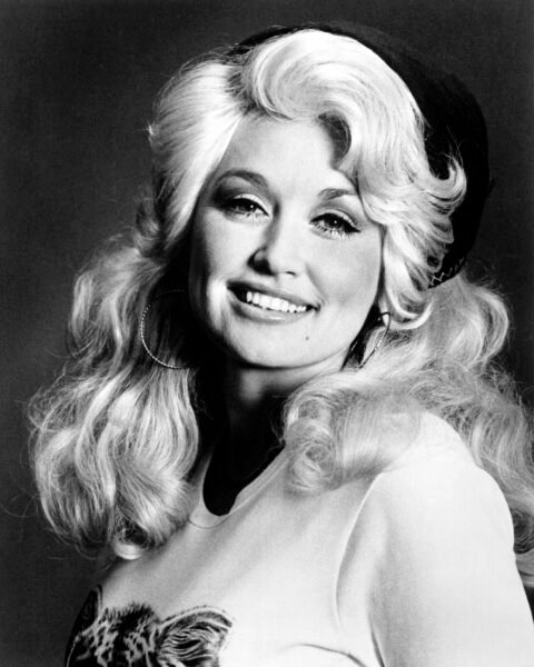 Dolly Parton laid to rest beside Carl Dean in Nashville