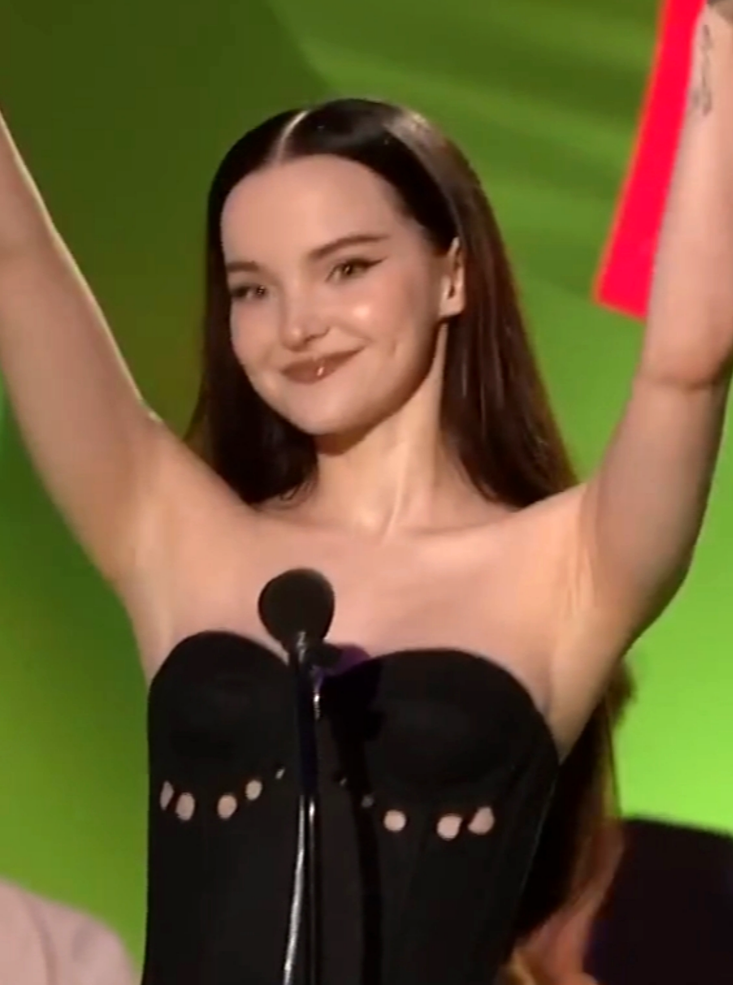 Dove Cameron and Damiano David Marry in Italy