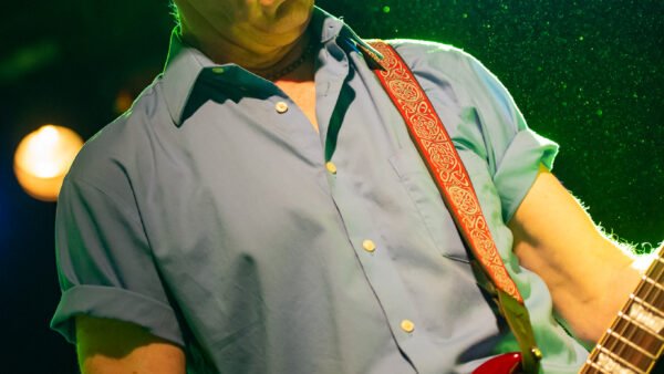 East Bay Ray Plans to Keep Touring After Parkinson’s Diagnosis