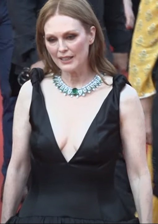 Julianne Moore Leads Jesse Eisenberg’s ‘The Debut’