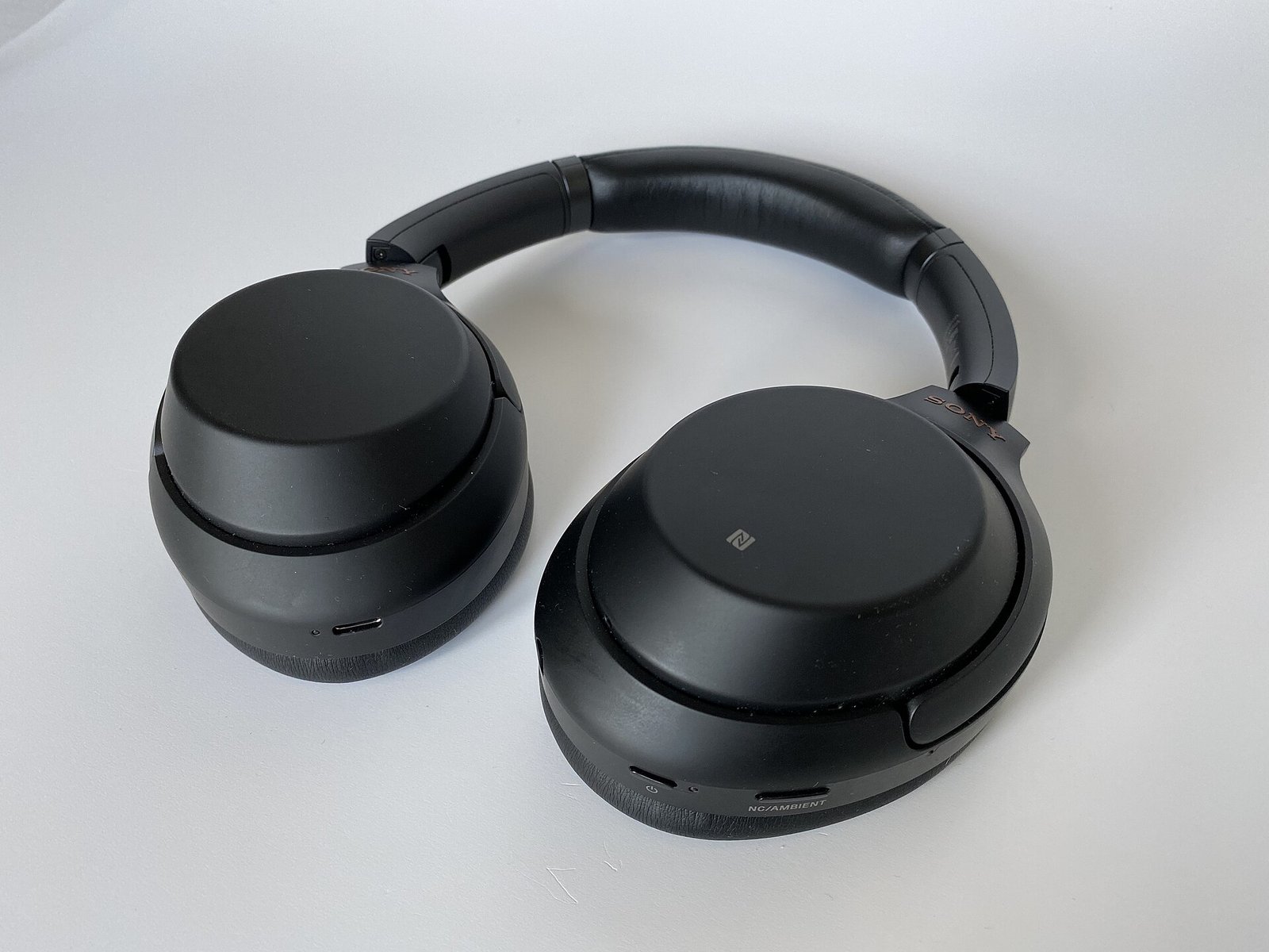 Sony Revives Its XM4 Headphones With a $300 Update