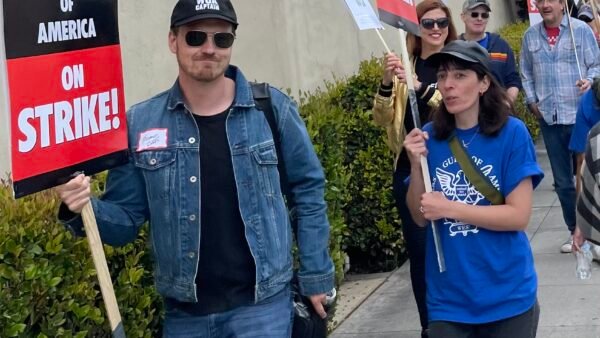 WGA Settles Its Lawsuit Over the Paramount-Warner Bros. Merger