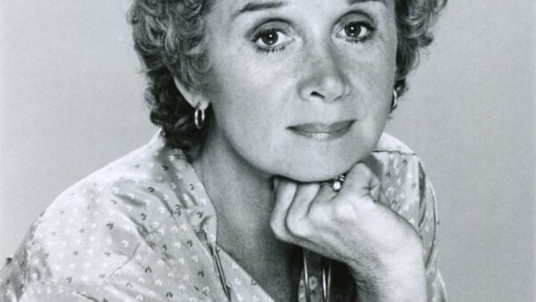Barbara Barrie, ‘Breaking Away’ and ‘Company’ Star, Dies at 95