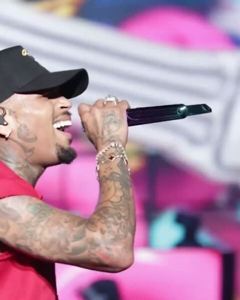 Chris Brown Receives Suspended Sentence in London Club Case