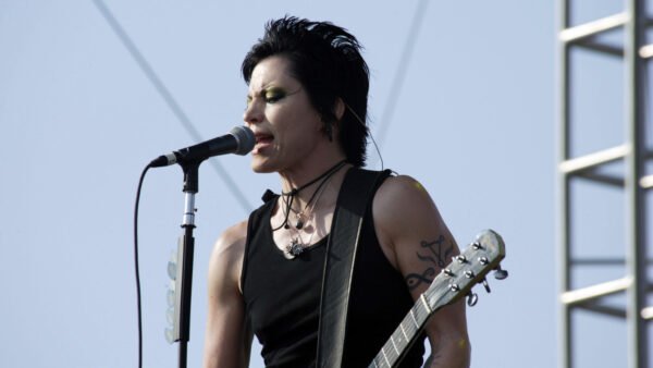 Joan Jett Opens the Vault for ‘I Love Rock ’N Roll’ at 45