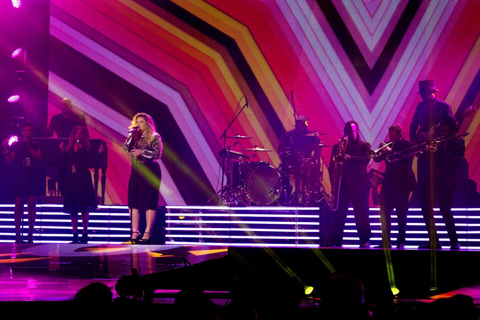 Kelly Clarkson’s Brooklyn Store Dispute Gets a Response