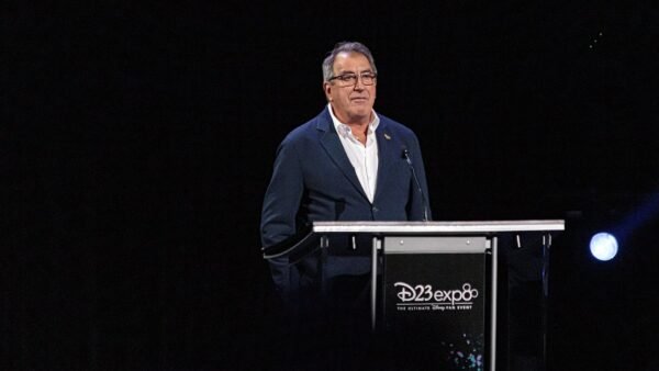 Kenny Ortega Brings LEGO Friends to Life in ‘Heartlake’ Musical
