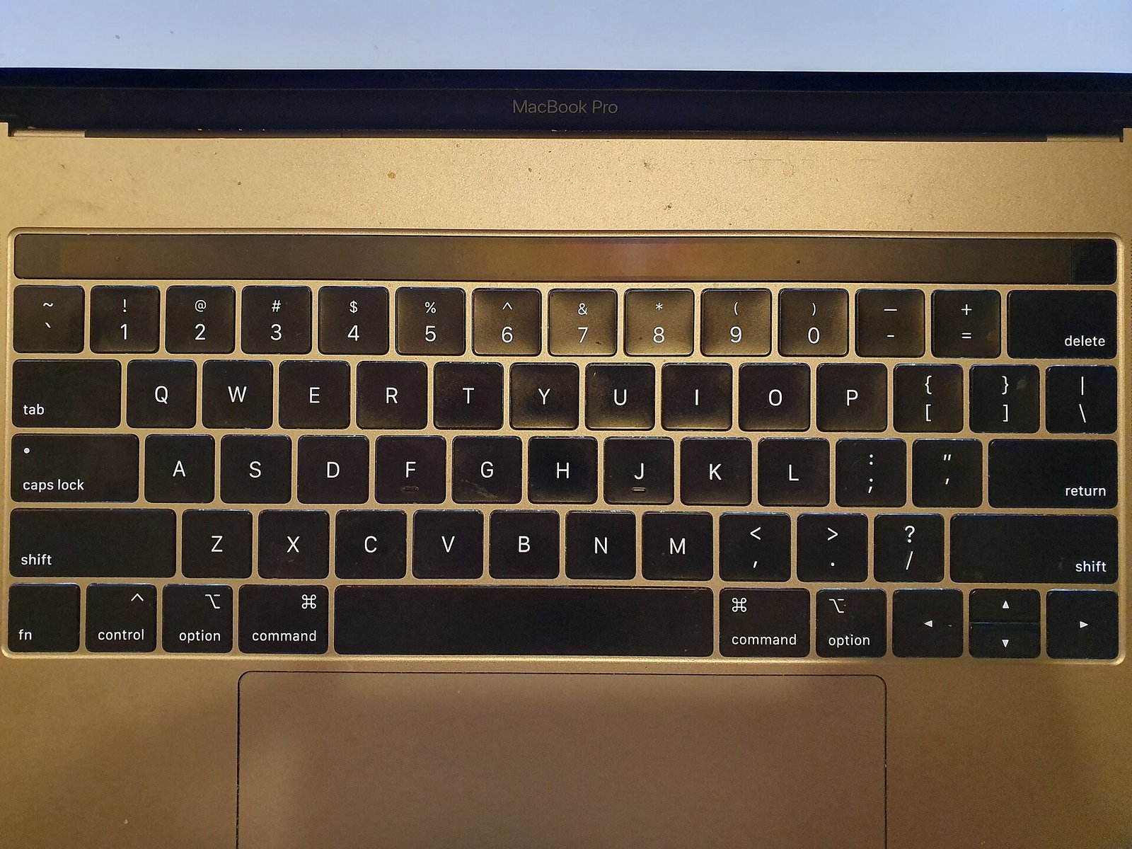 Apple Tightens Mac Disk Access as AI Agent Risks Grow