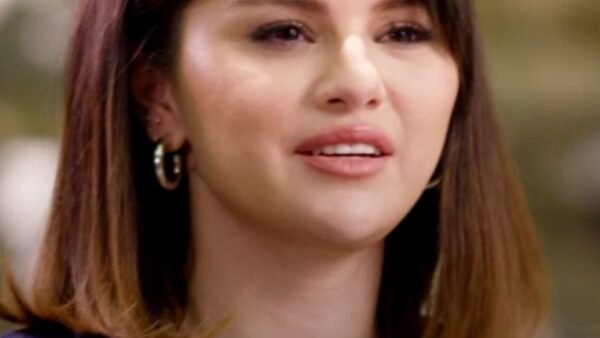 Selena Gomez Says She Quit Vaping After It Changed Her Voice