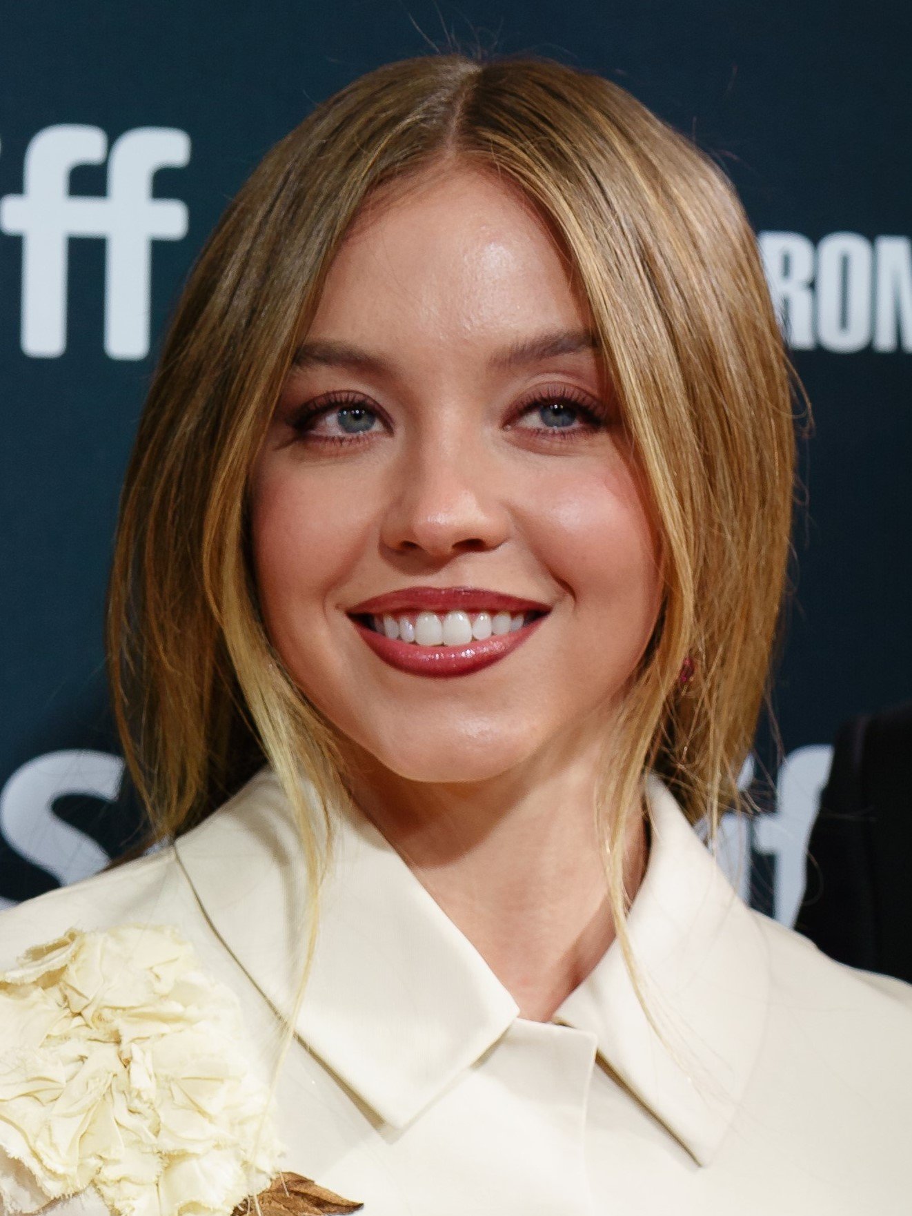 Sydney Sweeney Returns With Another Provocative Novig Ad